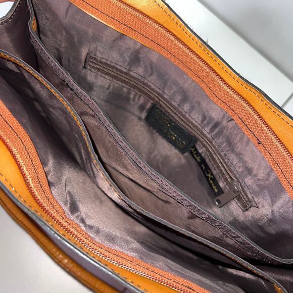 Vintage 70's Genuine Leather Camel Handbag - Picture 6 of 11